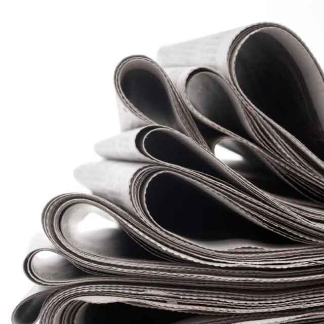 newspapers-folded-stacked-640x640-1.jpg